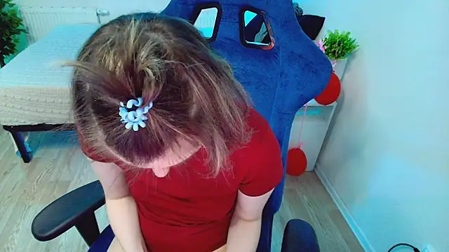 CranberryHot online show from 10-21-25, 07:42