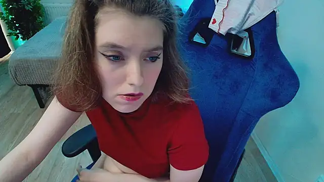 CranberryHot online show from 05-04-26, 06:09