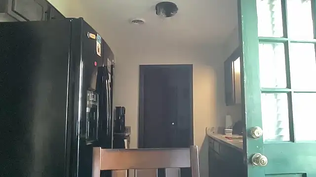 Creamesensation online show from 10-16-25, 02:18