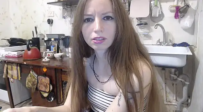 mimimi28 online show from 02-05-25, 06:15