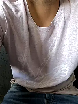 Leo Big online show from 12-19-24, 01:18