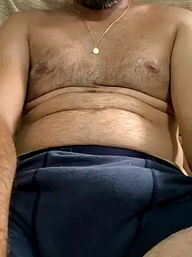 Leo Big online show from 01-14-25, 07:32