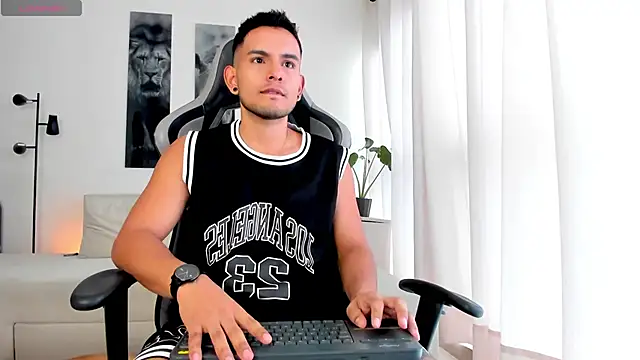 Snapshot of Stud_samu chatting on 05-07-26, 06:57 Stud samu online show from 05-07-26, 06:57