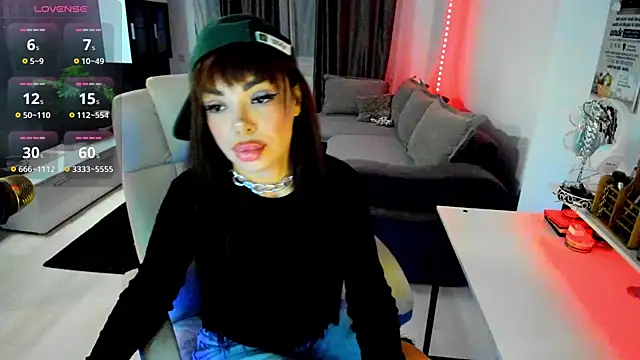 Miss kay1111 online show from 11-14-25, 05:44