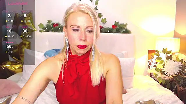 Snapshot of Luci_evans chatting on 03-07-25, 04:35 Luci evans online show from 03-07-25, 04:35