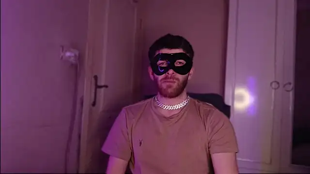 Snapshot of Bullish chatting on 01-16-25, 10:23 Bullish online show from 01-16-25, 10:23