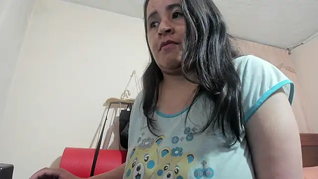 latinfemale online show from 12-29-24, 02:17