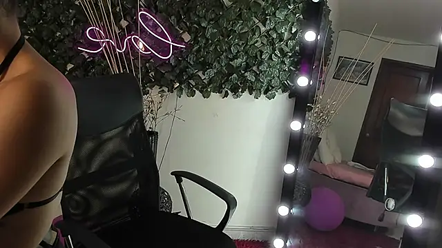 DestinyHills online show from 09-23-25, 12:19