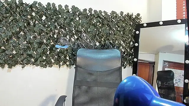 DestinyHills online show from 05-06-26, 12:21