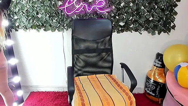 DestinyHills online show from 06-23-26, 12:03