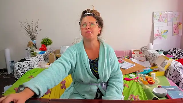 Snapshot of IamYourNarcotic chatting on 09-30-25, 07:46 IamYourNarcotic online show from 09-30-25, 07:46