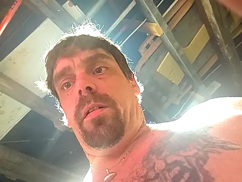 canadacockinme online show from 10-10-25, 02:32