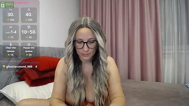 Aphrodite S32 online show from 10-04-25, 03:26