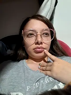 linda-schmidt online show from 10-04-25, 02:09