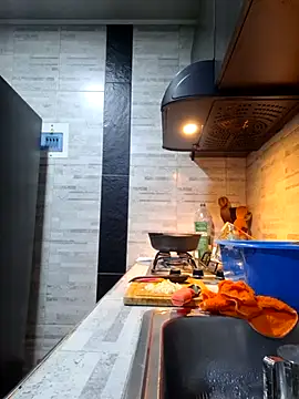 linda-schmidt online show from 12-02-25, 08:48