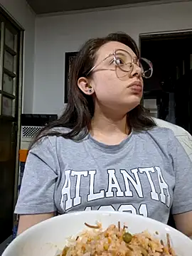 linda-schmidt online show from 12-04-25, 09:23