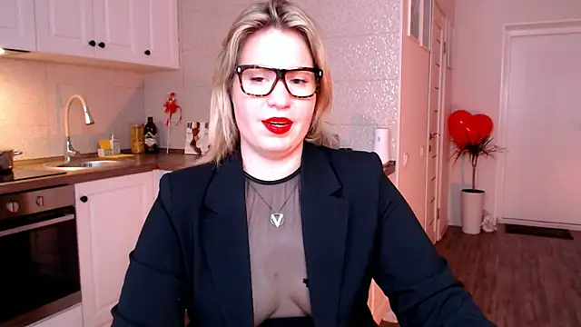 HotTiffani online show from 02-21-25, 06:07