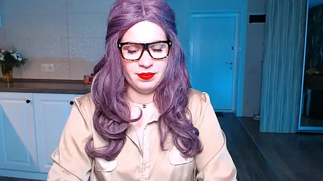 HotTiffani online show from 09-18-25, 03:58