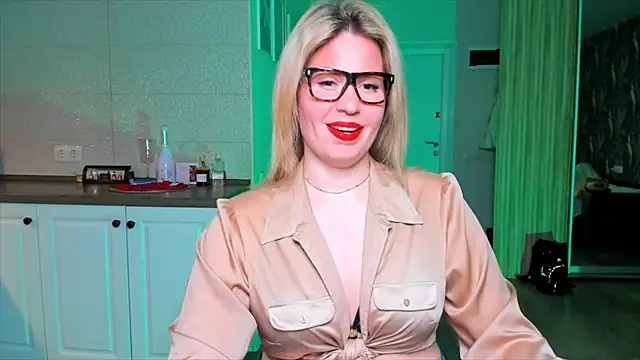 HotTiffani online show from 02-03-26, 02:44