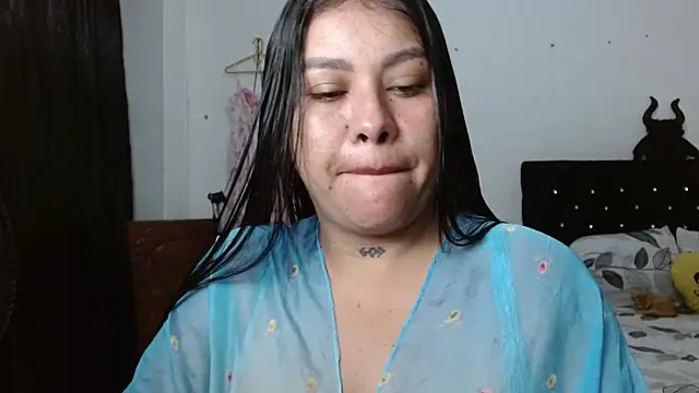 venuz mendoza20 online show from 05-11-26, 01:50