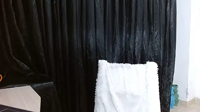 venuz mendoza20 online show from 06-15-26, 11:56
