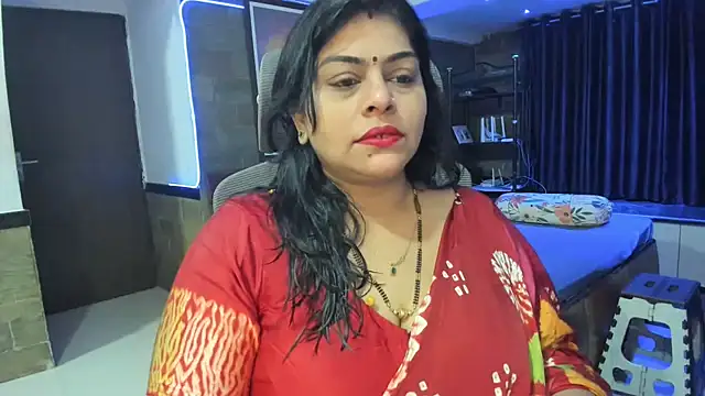 Snapshot of tarivishu23 chatting on 12-24-24, 11:33 tarivishu23 online show from 12-24-24, 11:33