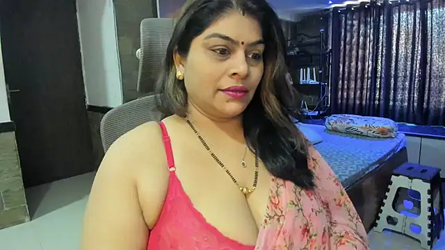 Snapshot of tarivishu23 chatting on 02-05-25, 05:41 tarivishu23 online show from 02-05-25, 05:41