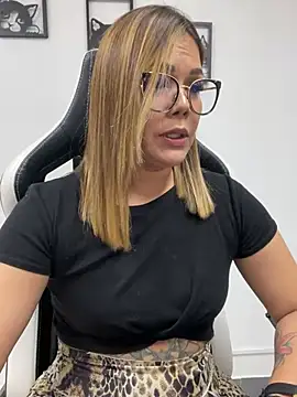 KellyBrooklyn  online show from 02-18-25, 04:37