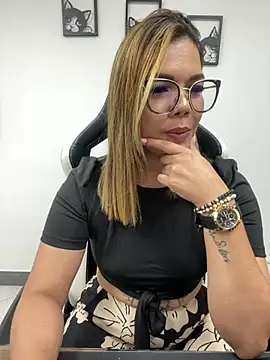 KellyBrooklyn  online show from 02-20-25, 12:15