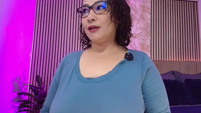 JuliRamirez online show from 03-20-26, 11:59