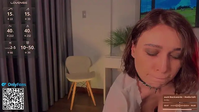 Snapshot of lanabosch chatting on 02-05-25, 09:50 lanabosch online show from 02-05-25, 09:50