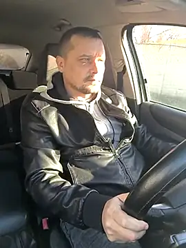 DanielOhCool online show from 03-07-25, 06:02