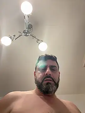 Snapshot of ChiIul11 chatting on 03-08-26, 11:41 ChiIul11 online show from 03-08-26, 11:41