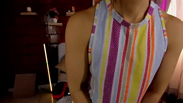 Snapshot of Gaby_Sexy_ chatting on 10-13-25, 02:17 Gaby Sexy online show from 10-13-25, 02:17