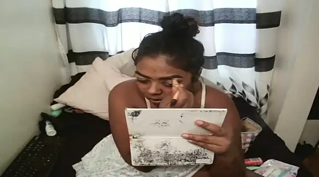Snapshot of Indian_FireXX chatting on 03-12-25, 06:51 Indian FireXX online show from 03-12-25, 06:51
