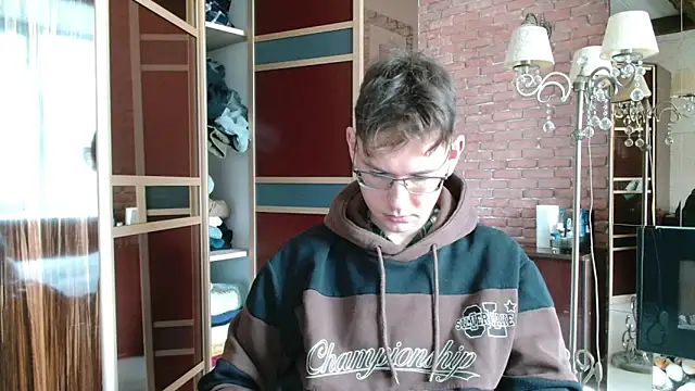 newcomer 2021 online show from 10-17-25, 10:07