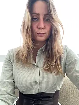 Snapshot of Puzdosia chatting on 09-28-25, 09:25 Puzdosia online show from 09-28-25, 09:25