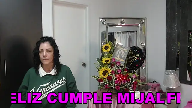 Snapshot of mijal_queen chatting on 03-07-25, 03:08 mijal queen online show from 03-07-25, 03:08