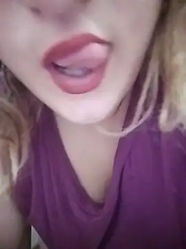 SWEETLUNA077 online show from 09-15-25, 08:20