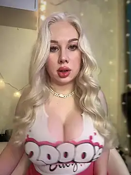 LaraHollywood online show from 02-16-25, 02:31