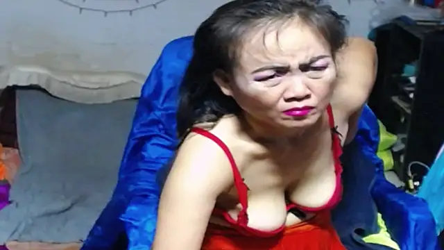 Snapshot of 1CuteAndSexy69 chatting on 09-12-25, 07:41 1CuteAndSexy69 online show from 09-12-25, 07:41