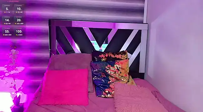 cami suarez  online show from 02-02-25, 07:41