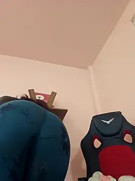 Snapshot of DORYY chatting on 09-26-25, 09:19 DORYY online show from 09-26-25, 09:19