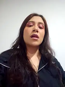 Snapshot of DORYY chatting on 10-10-25, 09:03 DORYY online show from 10-10-25, 09:03