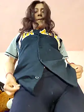 Snapshot of DORYY chatting on 10-19-25, 10:32 DORYY online show from 10-19-25, 10:32