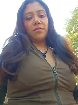 Snapshot of DORYY chatting on 11-05-25, 09:26 DORYY online show from 11-05-25, 09:26