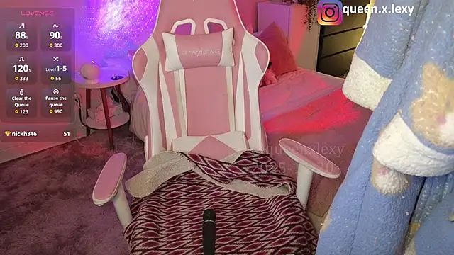 queenxlexy online show from 11-20-25, 04:51