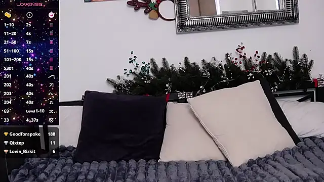 Ashley Ross  online show from 12-15-24, 10:50