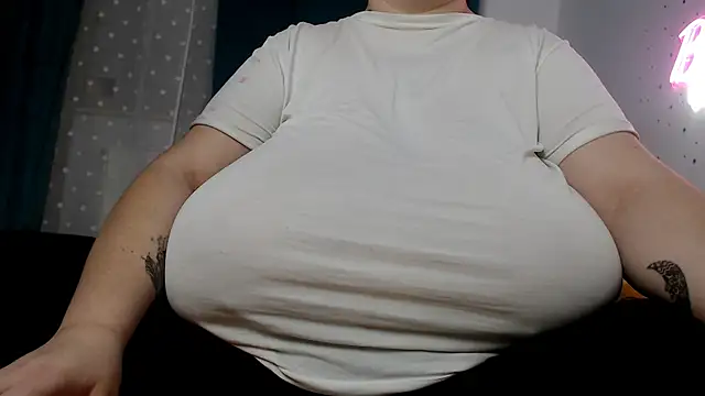 SenzualHotM online show from 03-02-25, 12:31