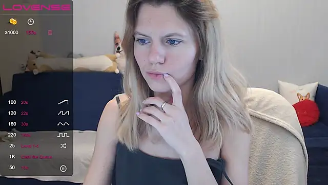 night is dark online show from 12-20-24, 08:34